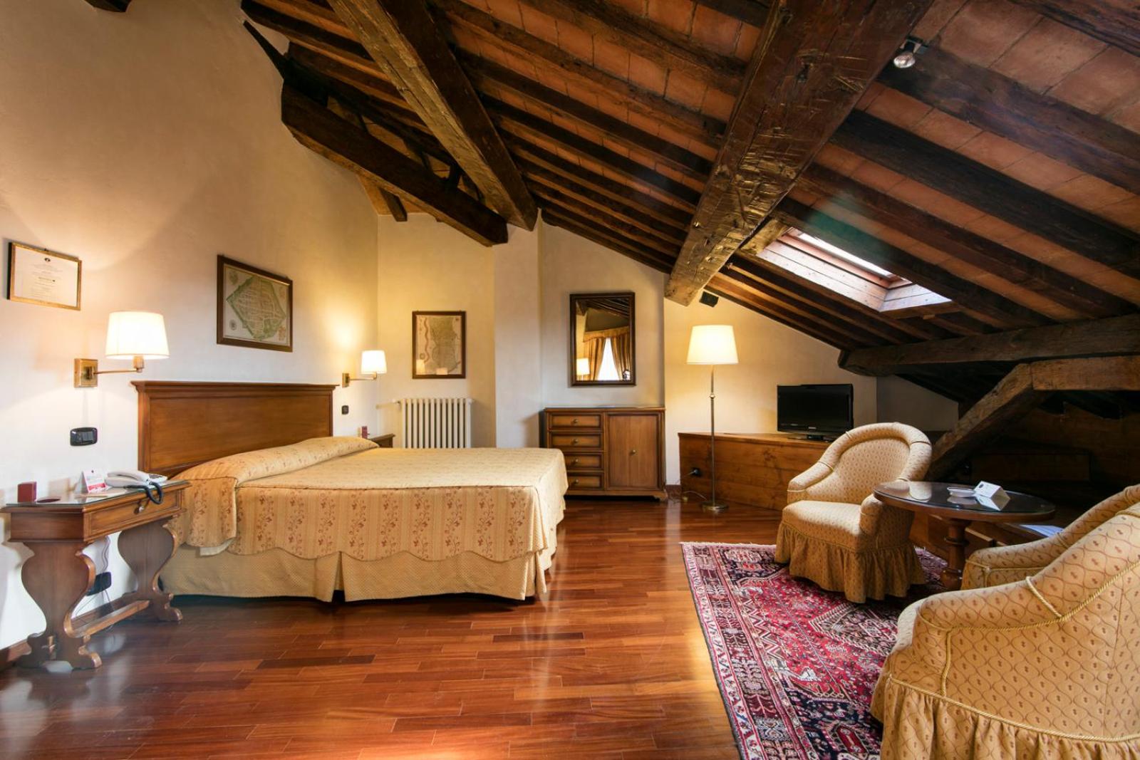 4. Albergo delle Notarie