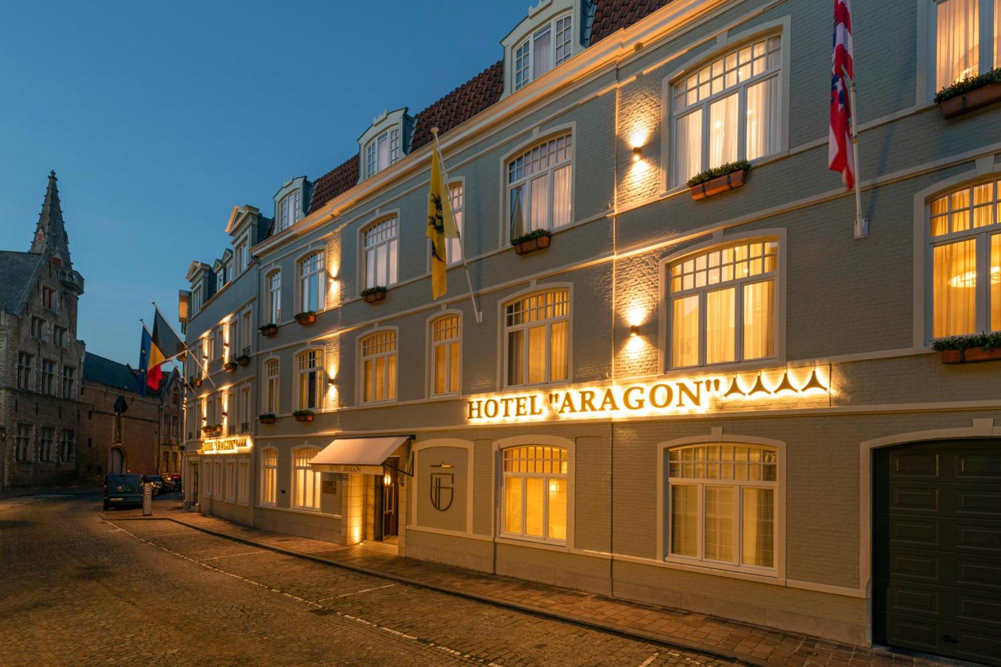 7. Hotel Aragon