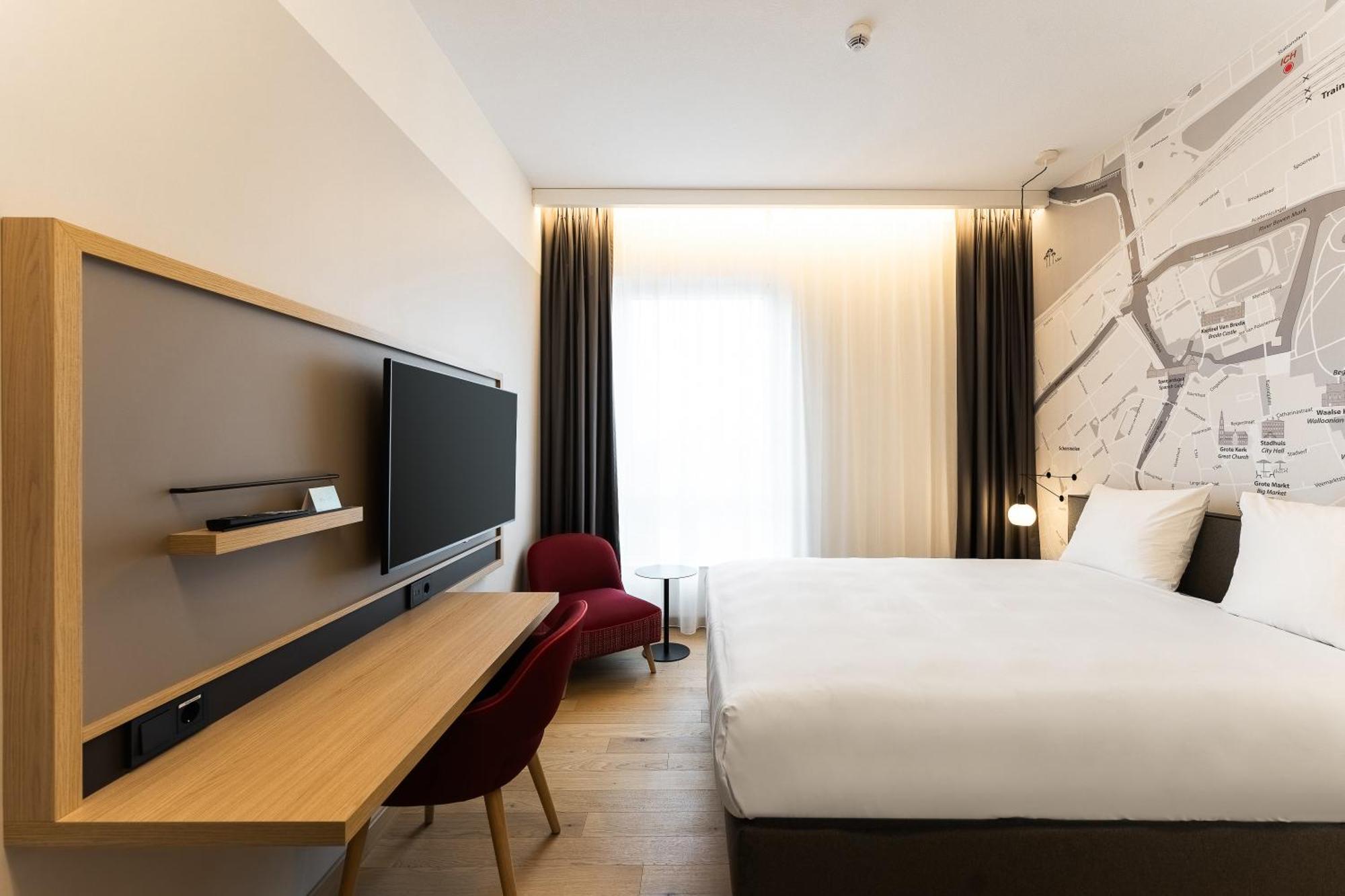 2. IntercityHotel Breda