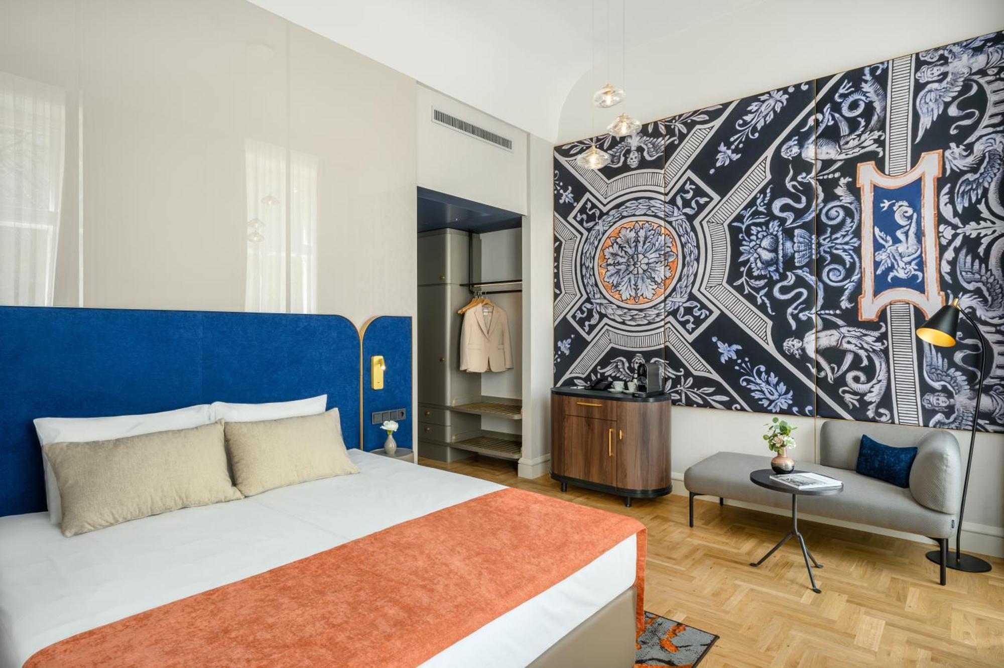 7. Hotel Moments Budapest