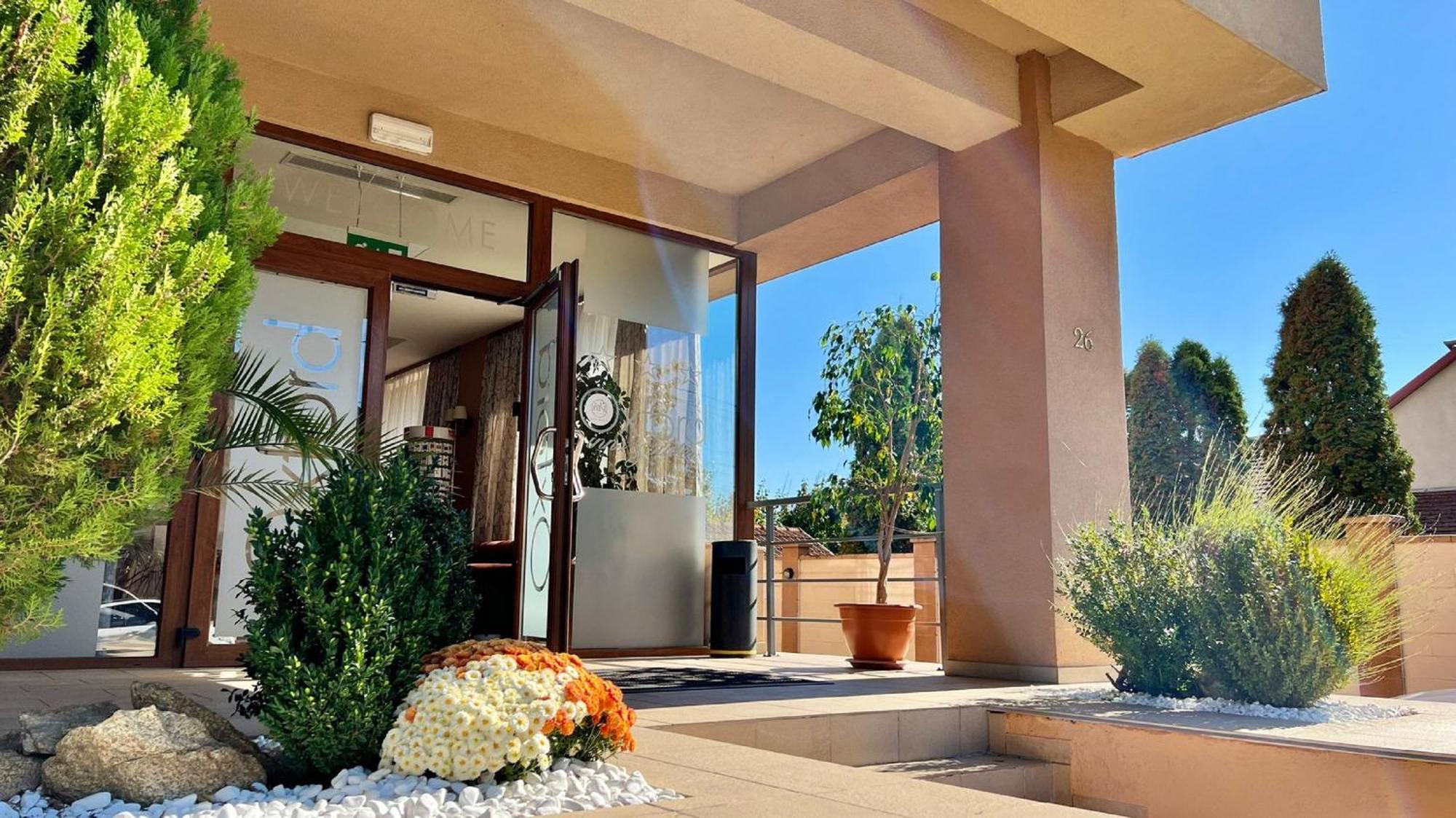 9. Oxford Inns&Suites