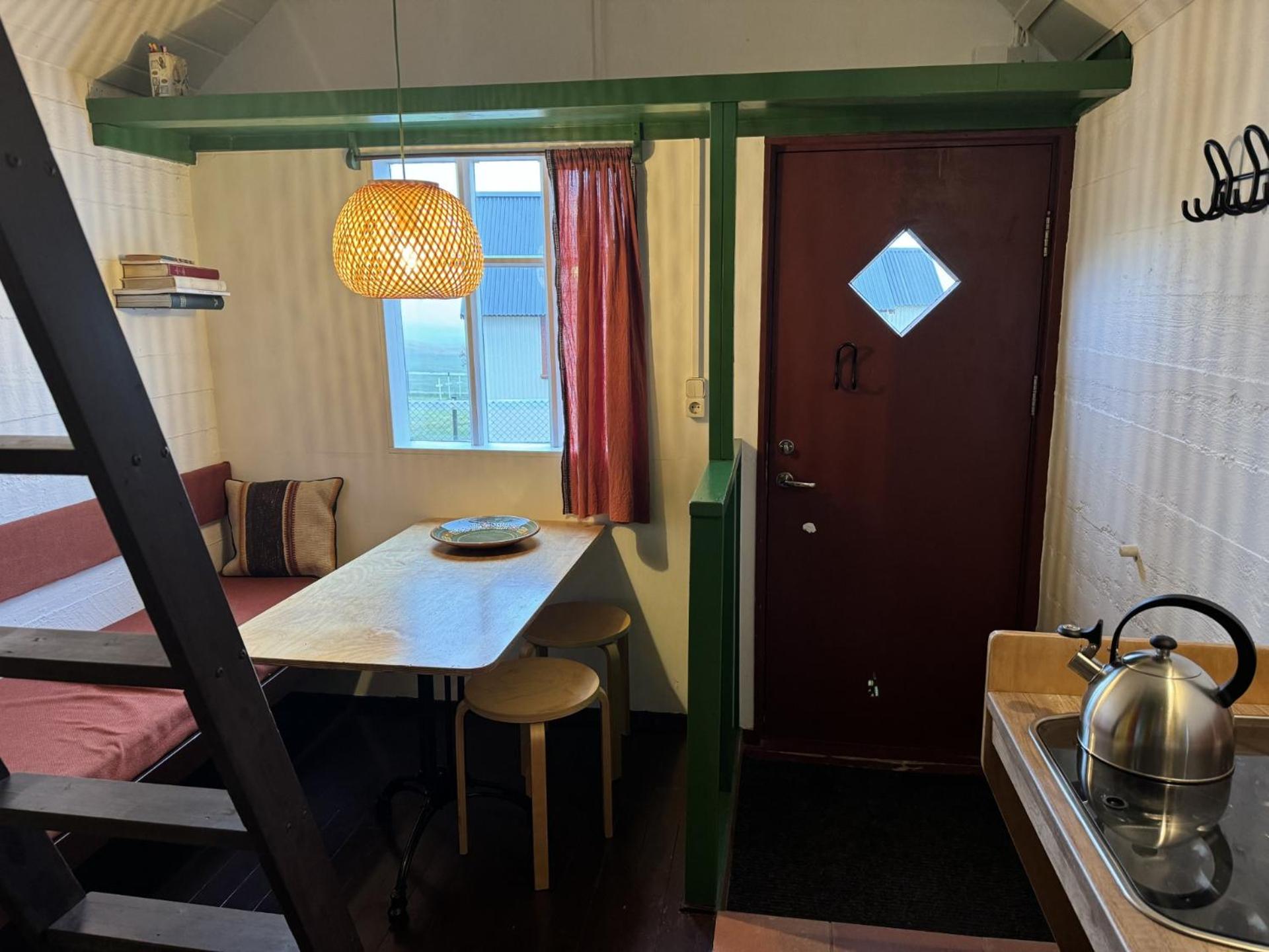 베루네스 하이 호스텔 | Berunes HI Hostel