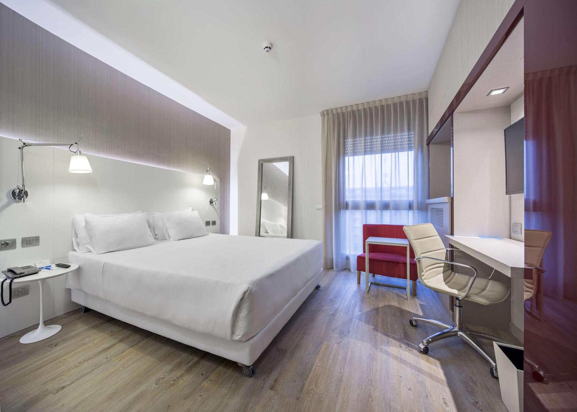 Top 10 Places To Stay in Milan