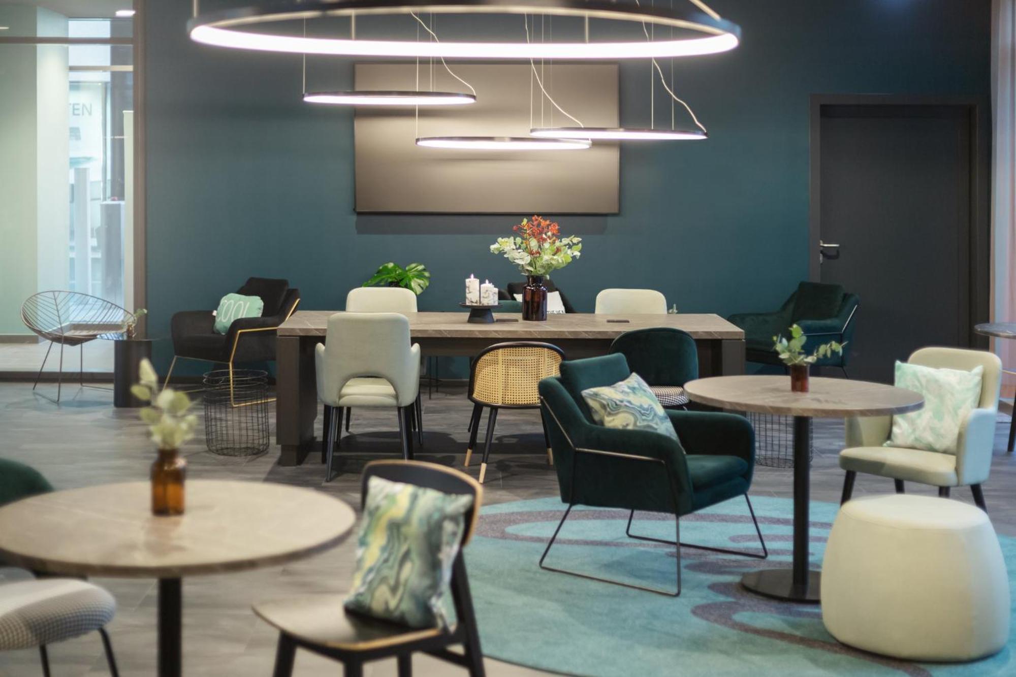 2. Holiday Inn - the niu, Cure Erlangen