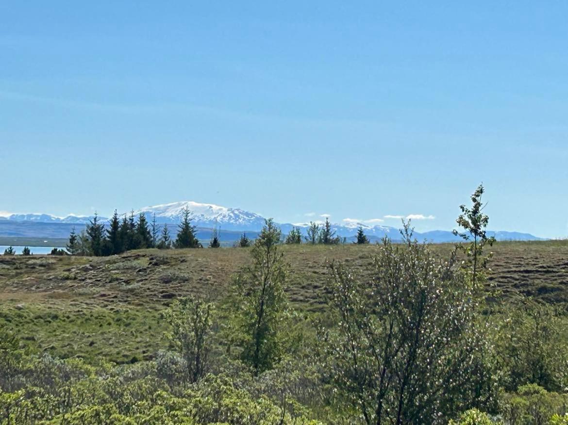 Cabaña de lujo en el Círculo Dorado, ¡con vistas a la montaña!