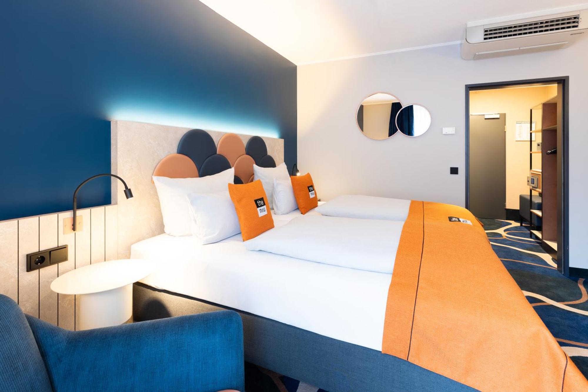 4. Holiday Inn - the niu, Stream Mönchengladbach