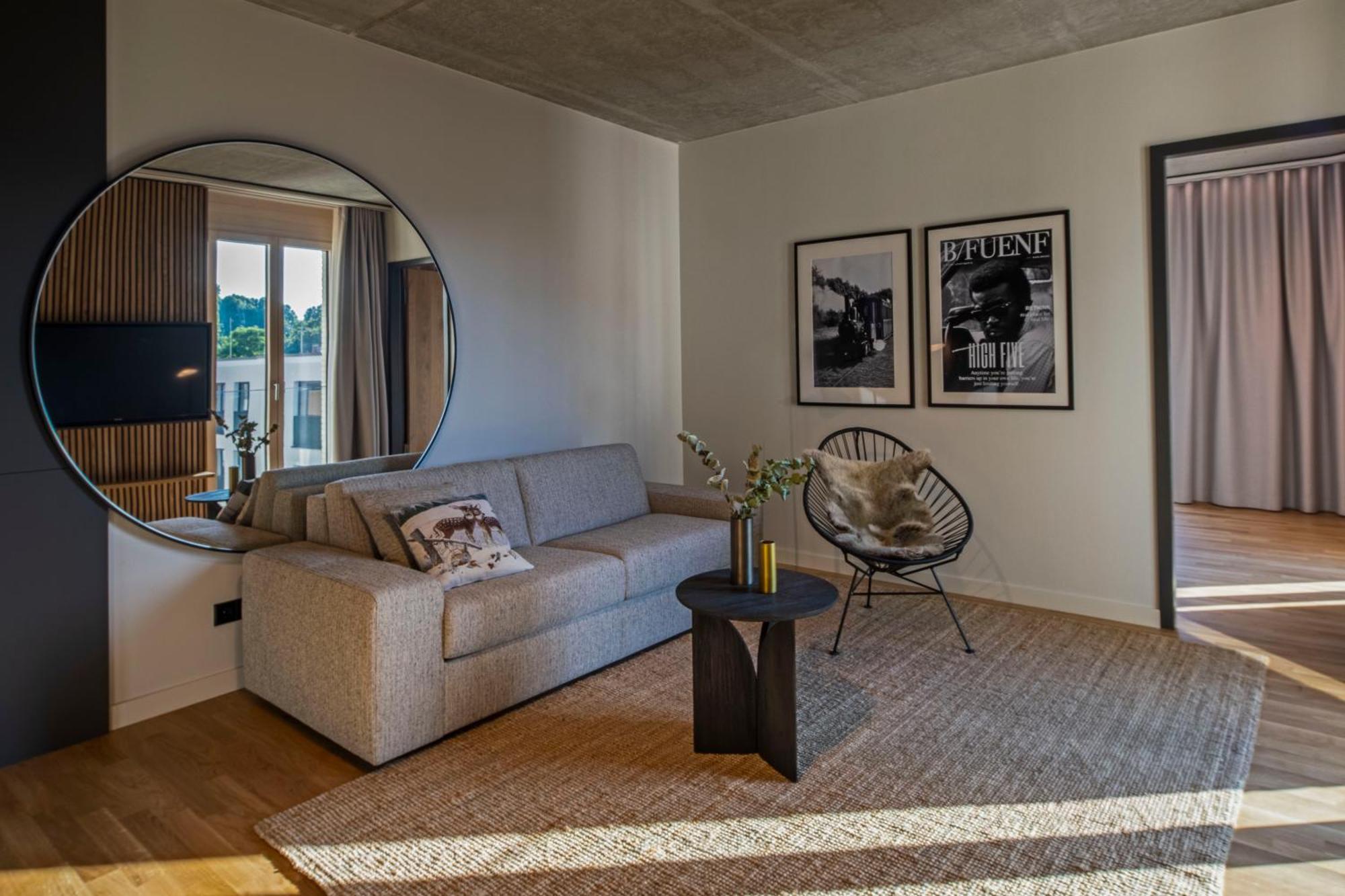 10. B5 Apartments