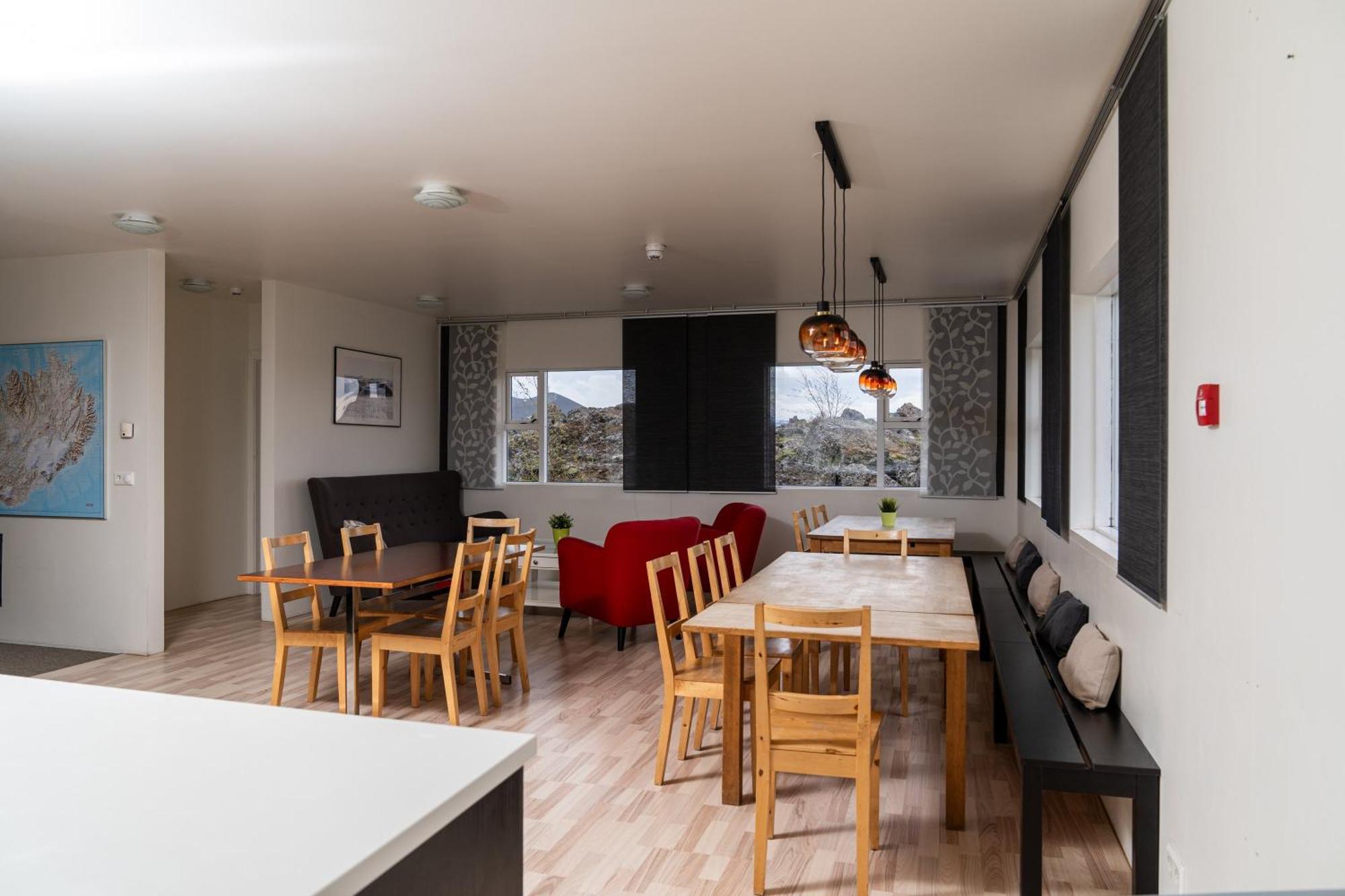 沃加旅行服务中心（Vogar Travel Service）