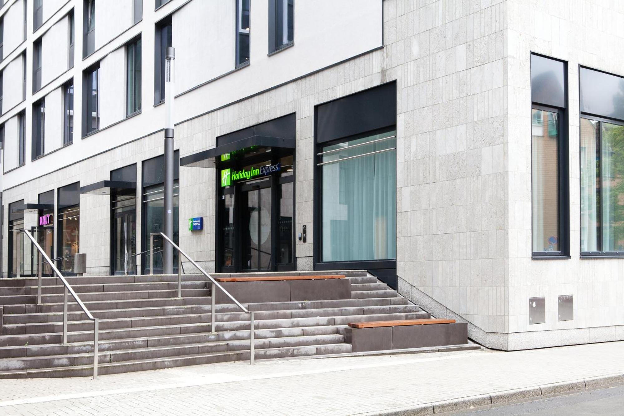 2. Holiday Inn Express Bochum