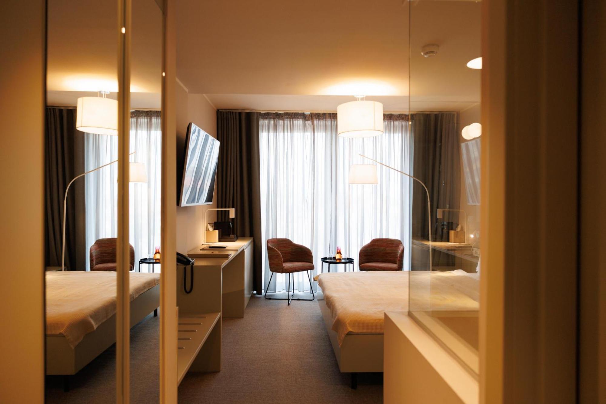 10. Hotel Millenium