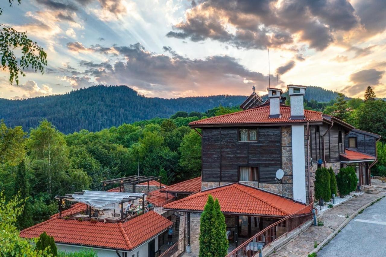 10. Hotel Smilen