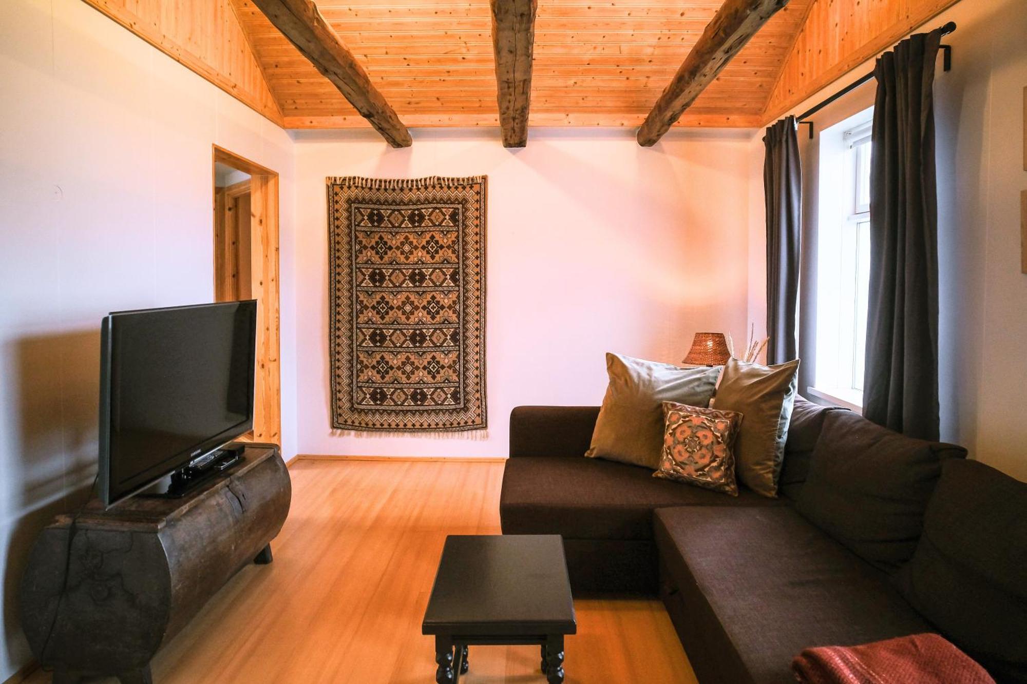 Hotel Aldan - The Old School