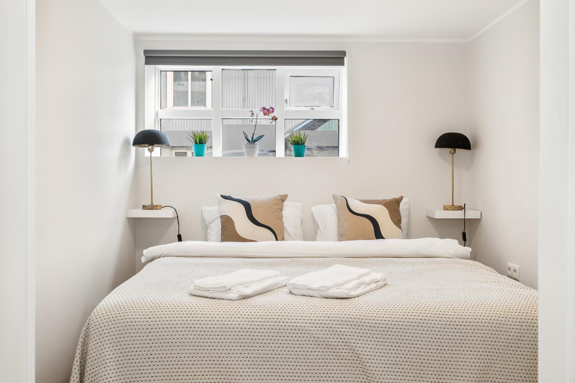 市中心明亮时尚度假屋(Bright Chic Getaway in the Heart of the City)