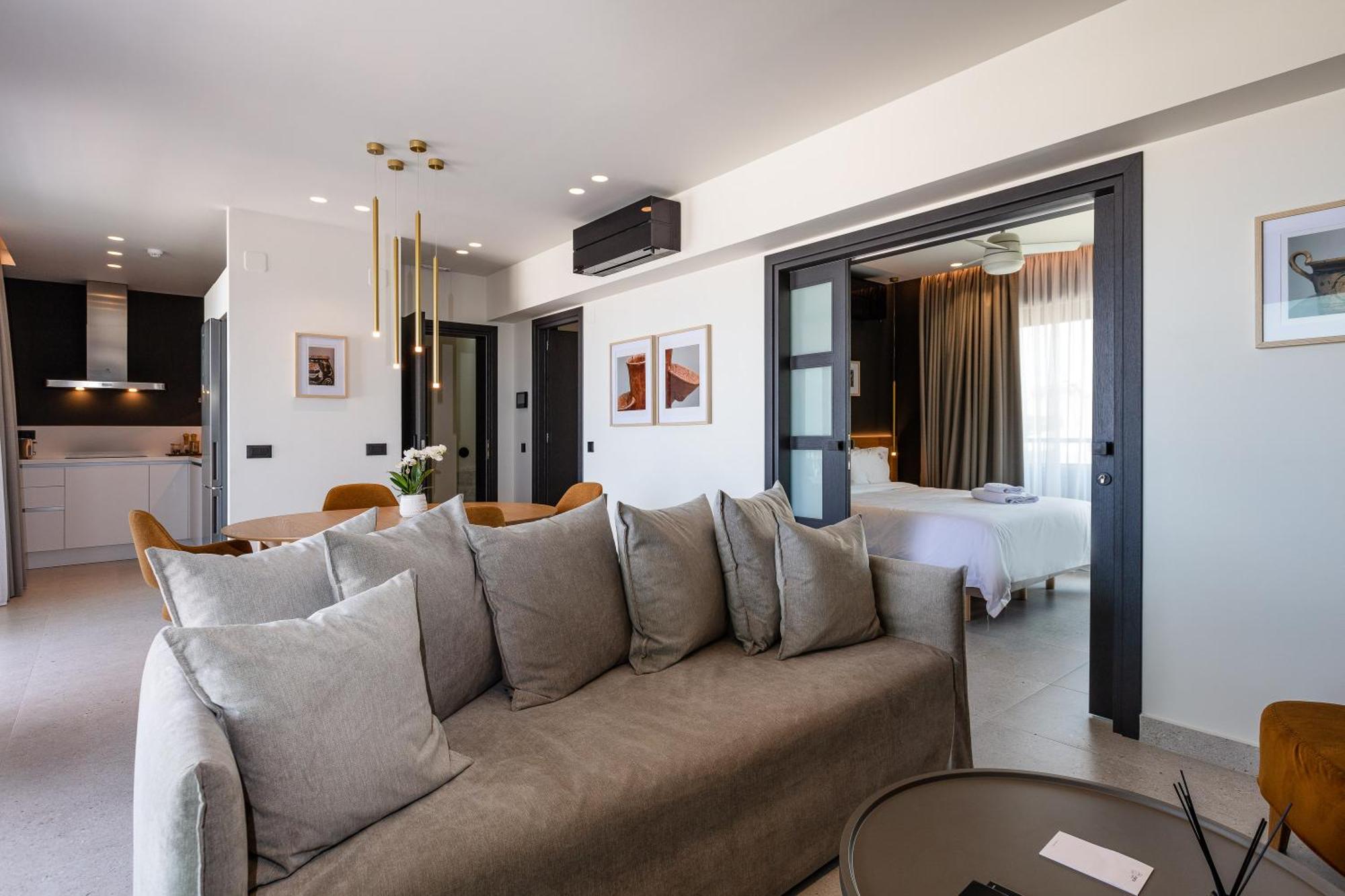 7. Porta Suites