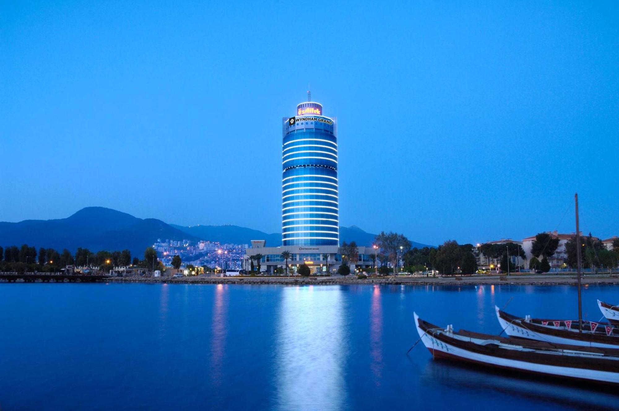 2. Wyndham Grand Izmir Özdilek Thermal & Spa