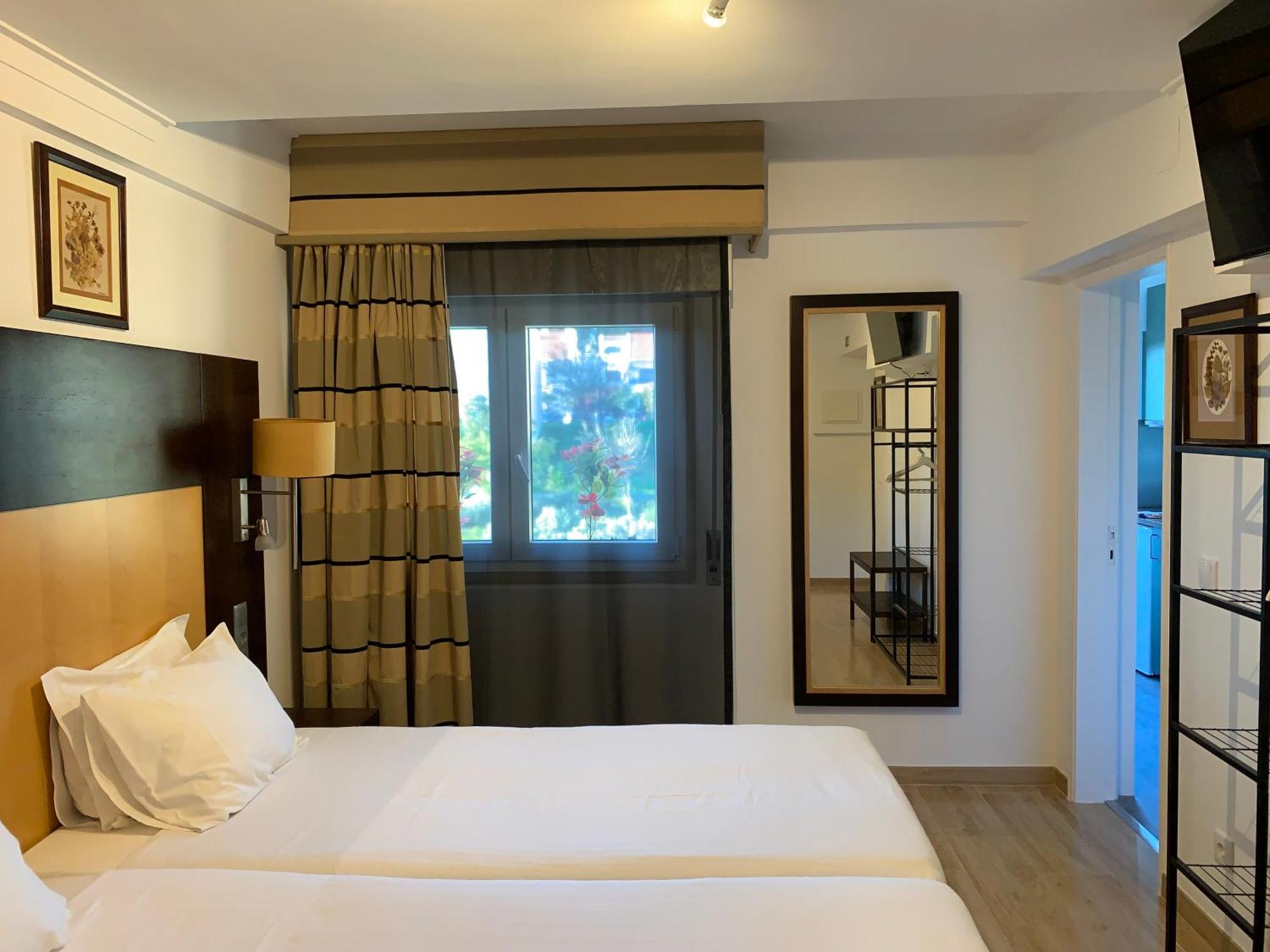 6. Discovery Apartment Carnaxide