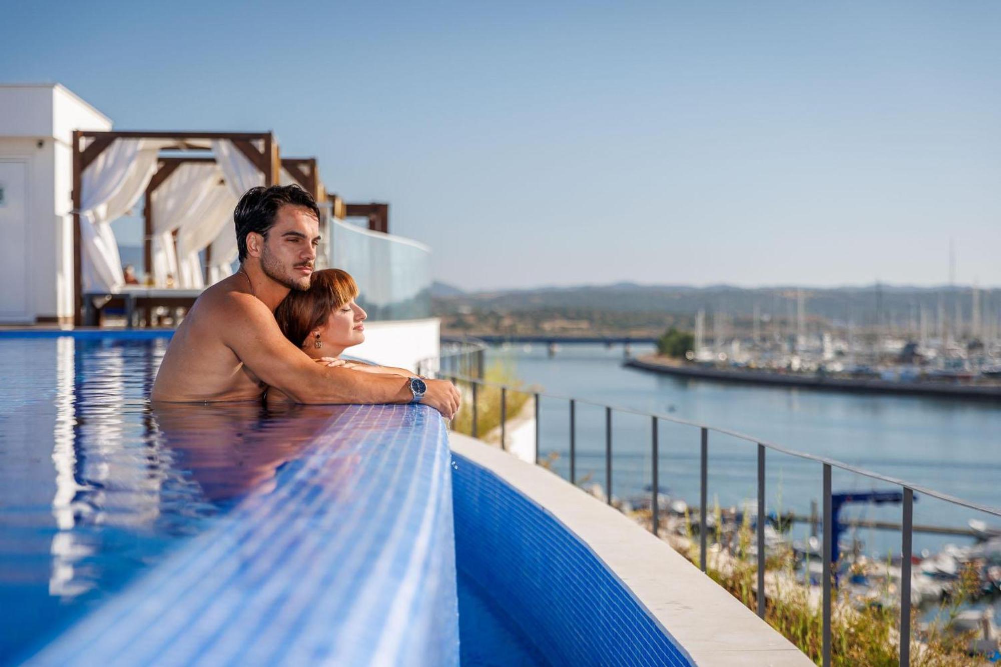 6. Jupiter Marina Hotel - Couples & Spa