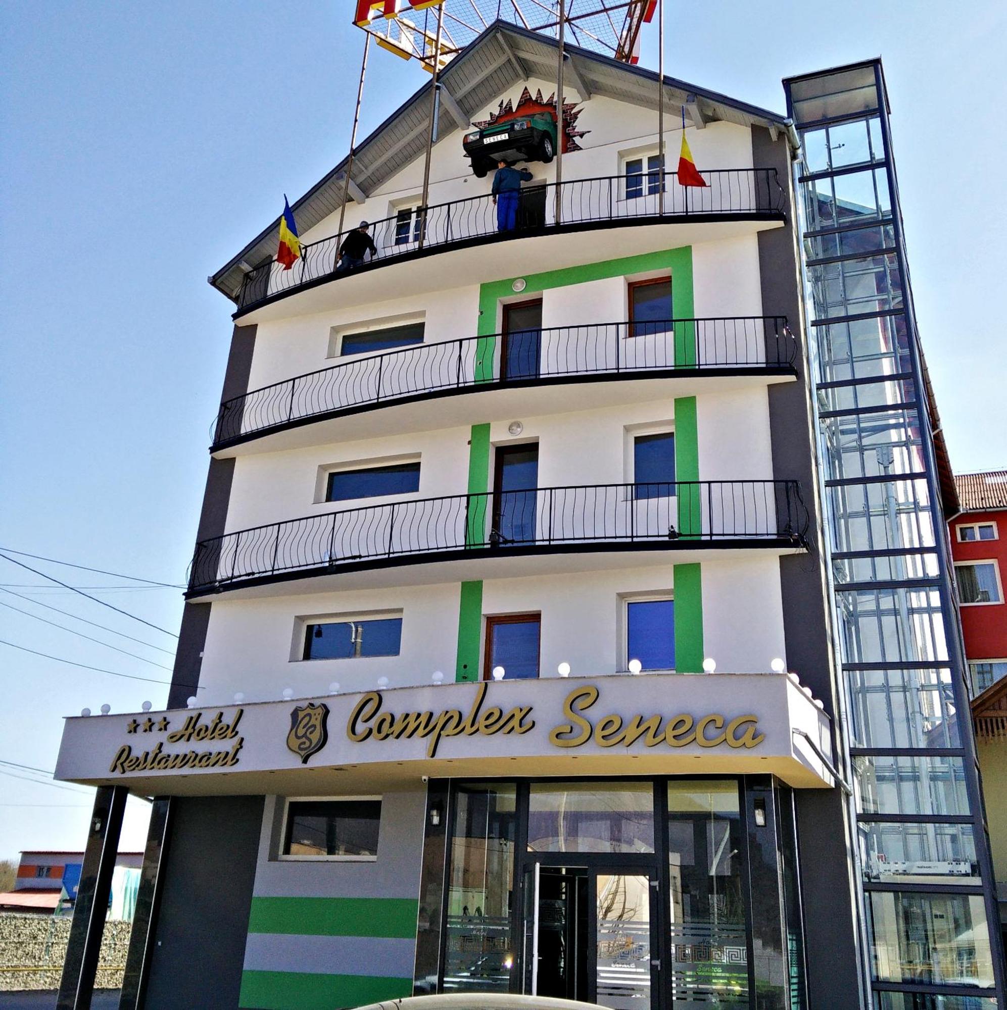 10. Hotel Seneca