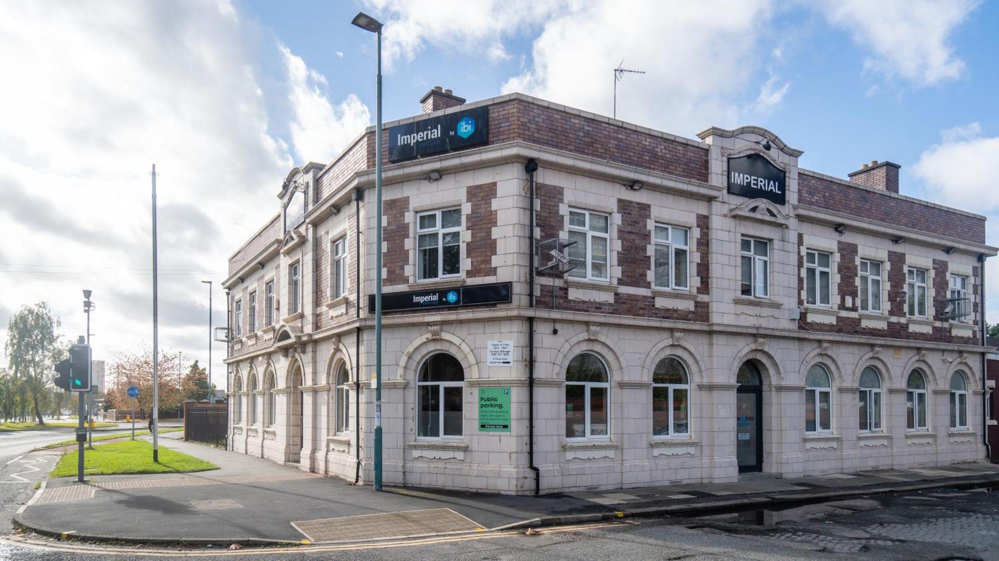2. Imperial Salford Hotel