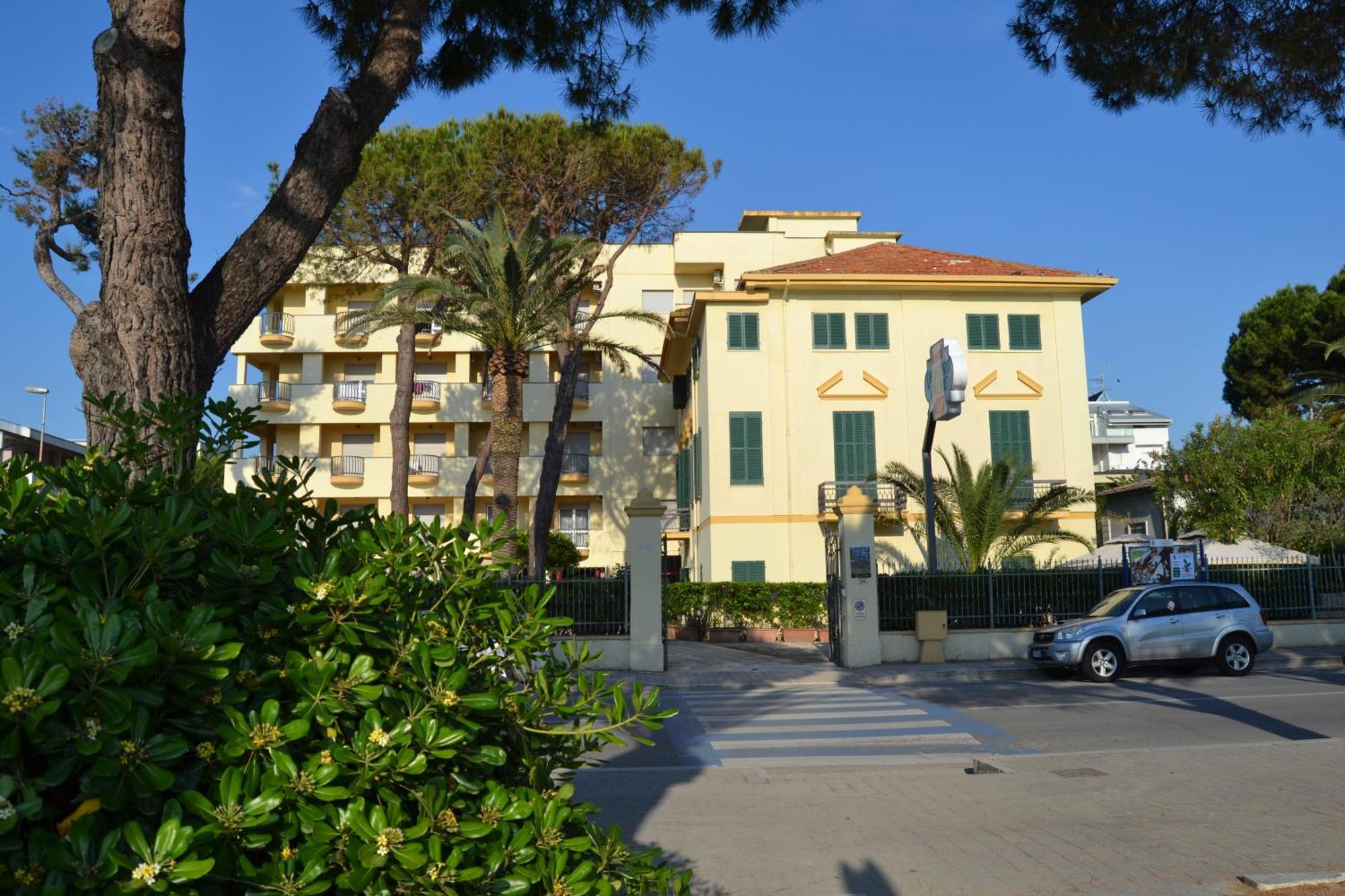 5. Hotel Quattro Palme