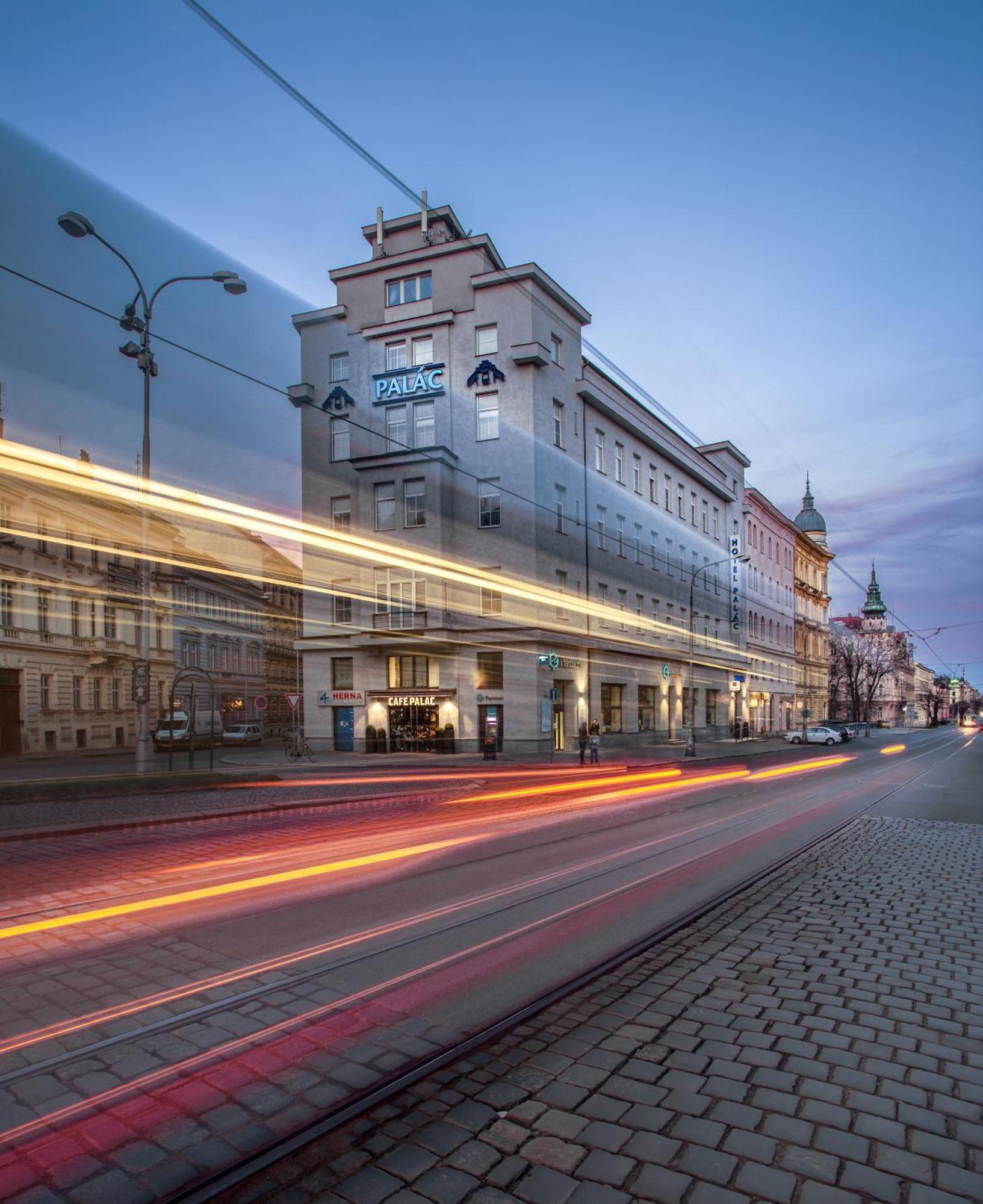 5. Hotel Palác