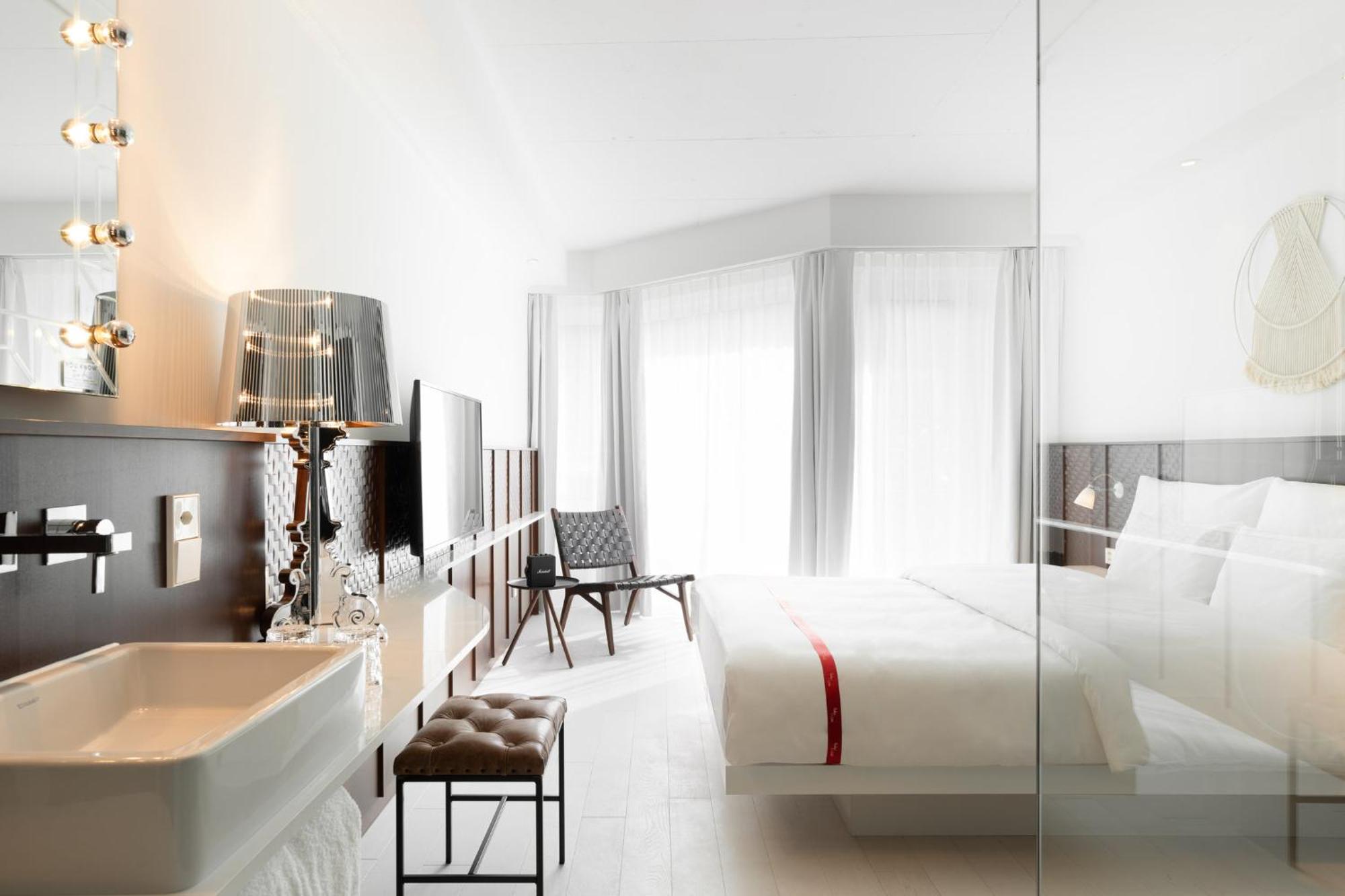 2. Ruby Claire Hotel
