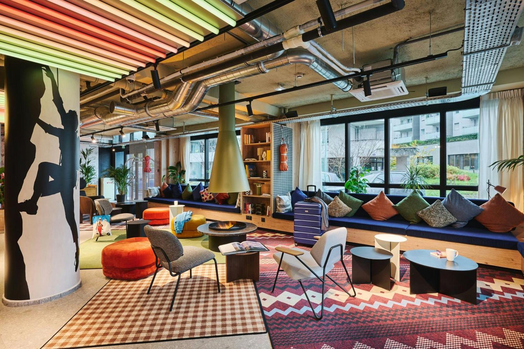 10. Moxy Annecy