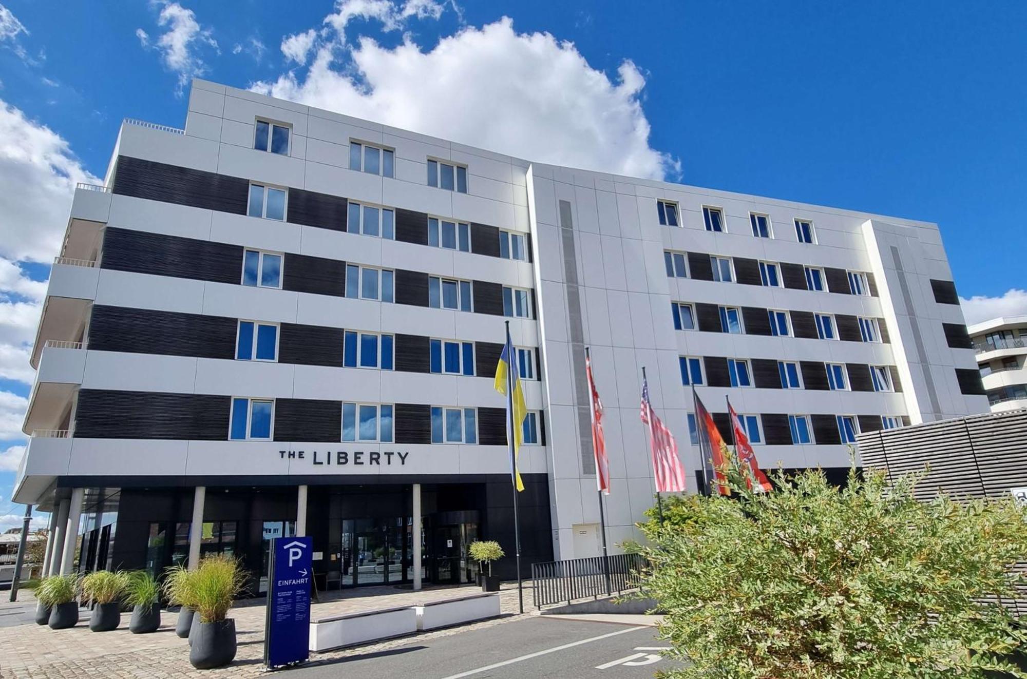 2. THE LIBERTY Bremerhafen