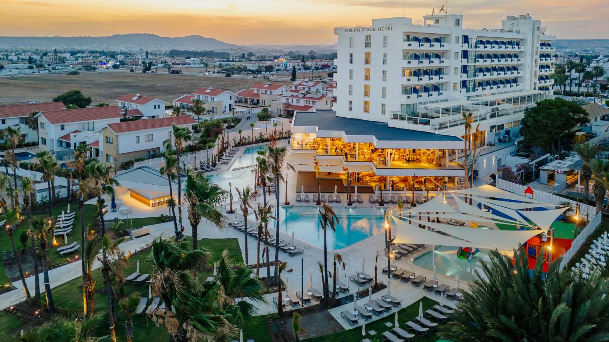 8. Lordos Beach Hotel