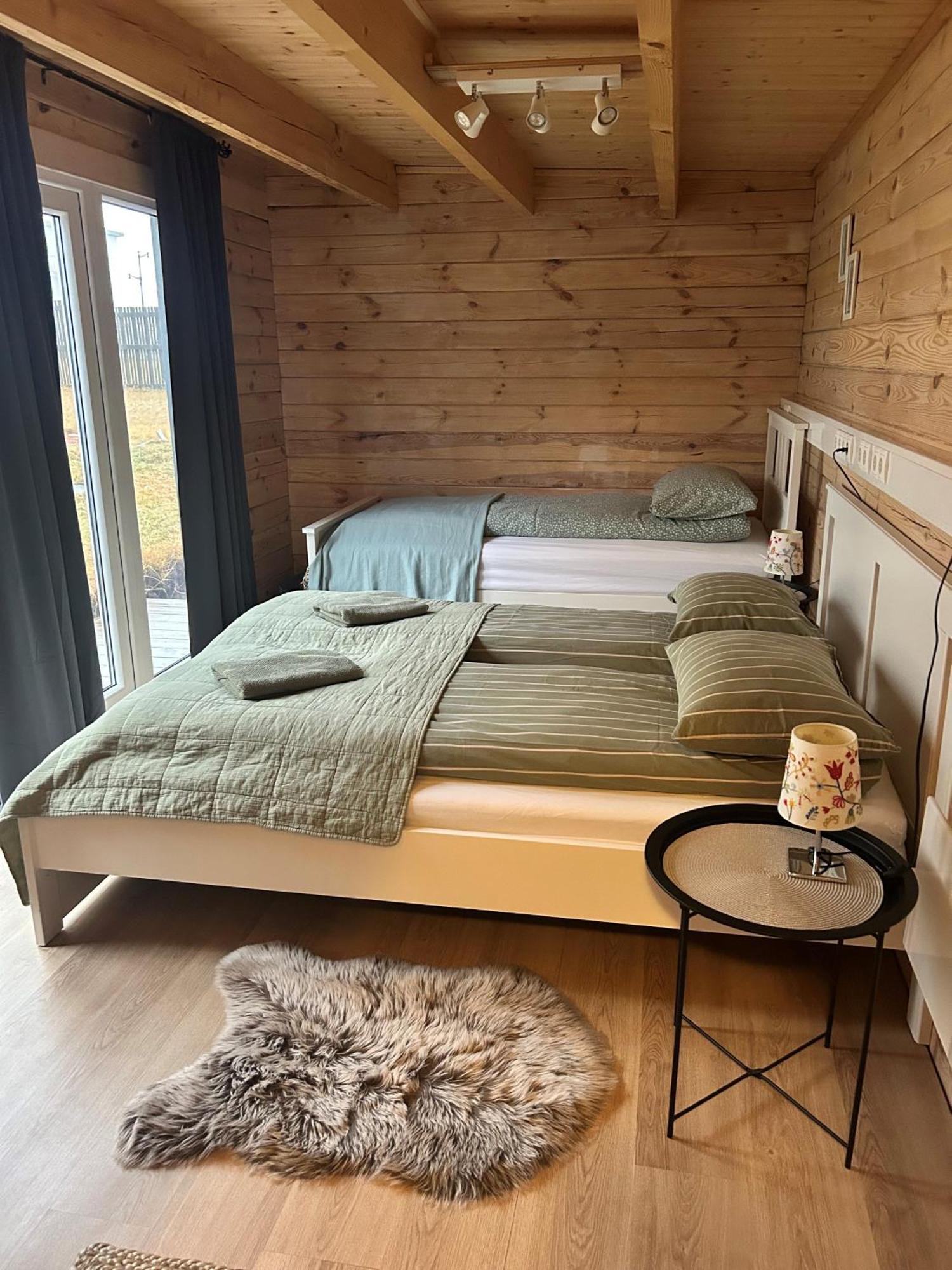 The Little Guesthouse Downtown - Keflavik Airport