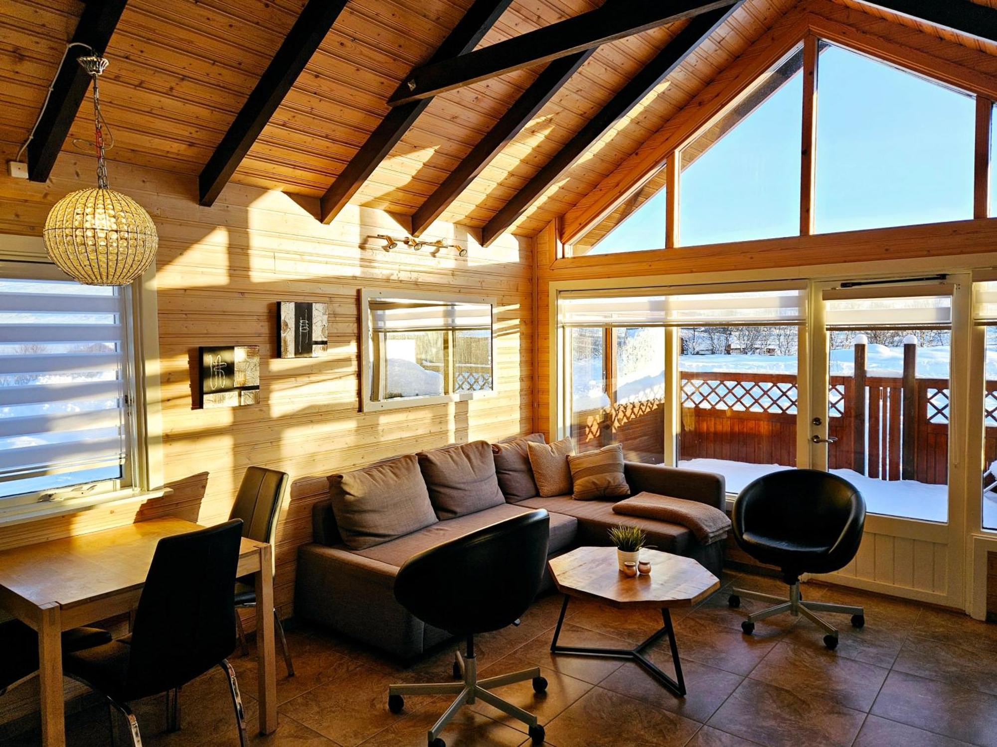 ฟากราวิค