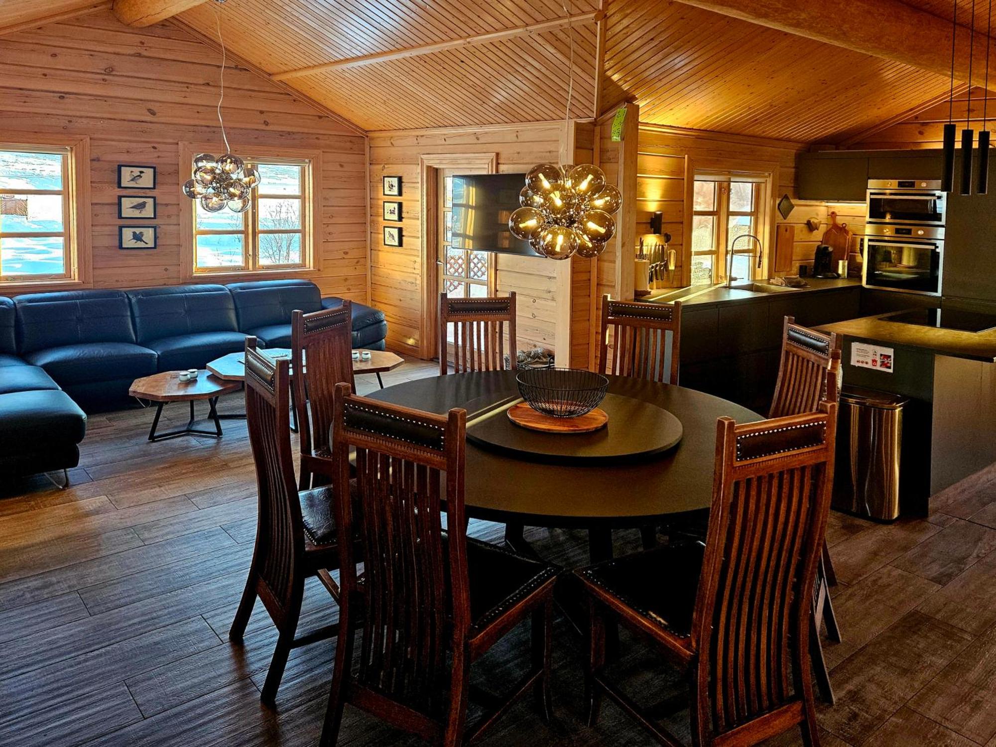 ฟากราวิค