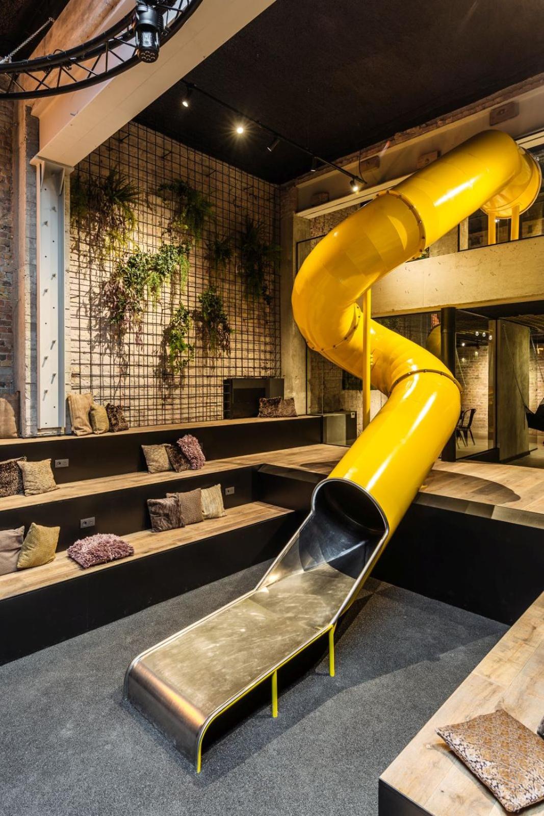 2. Upstairs Hotel