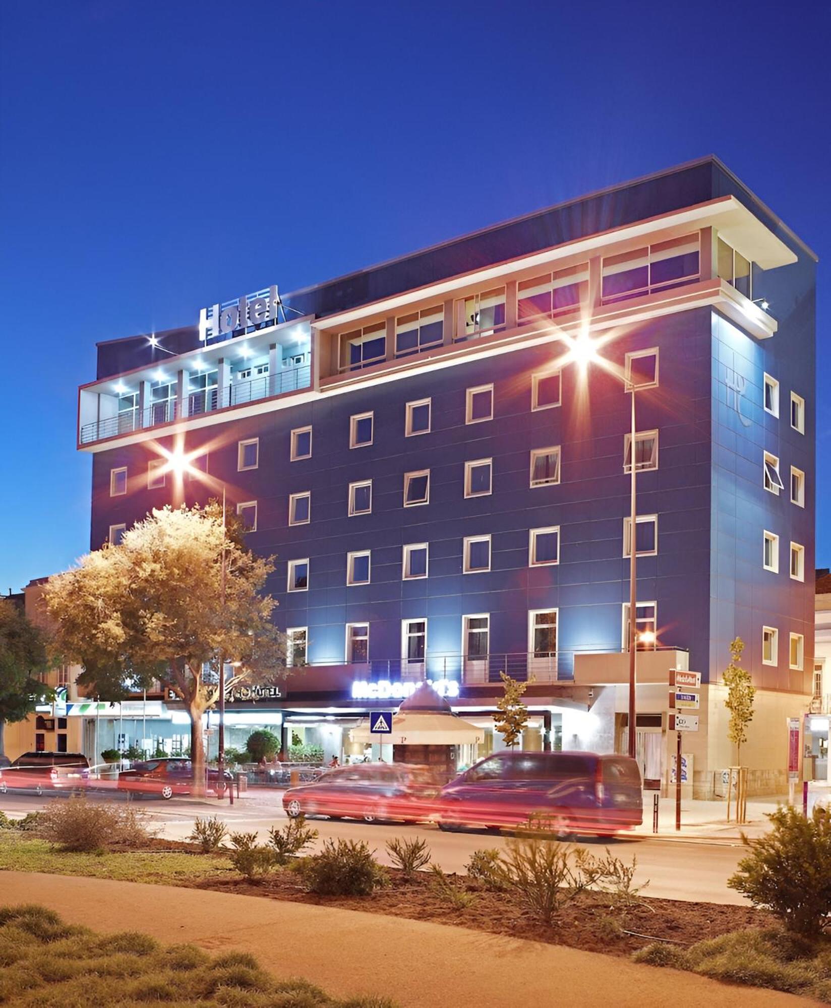 4. Luna Esperança Centro Hotel