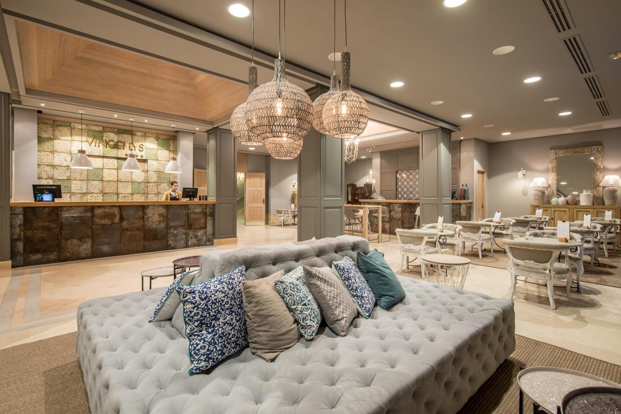 Top 10 Places To Stay in Valencia