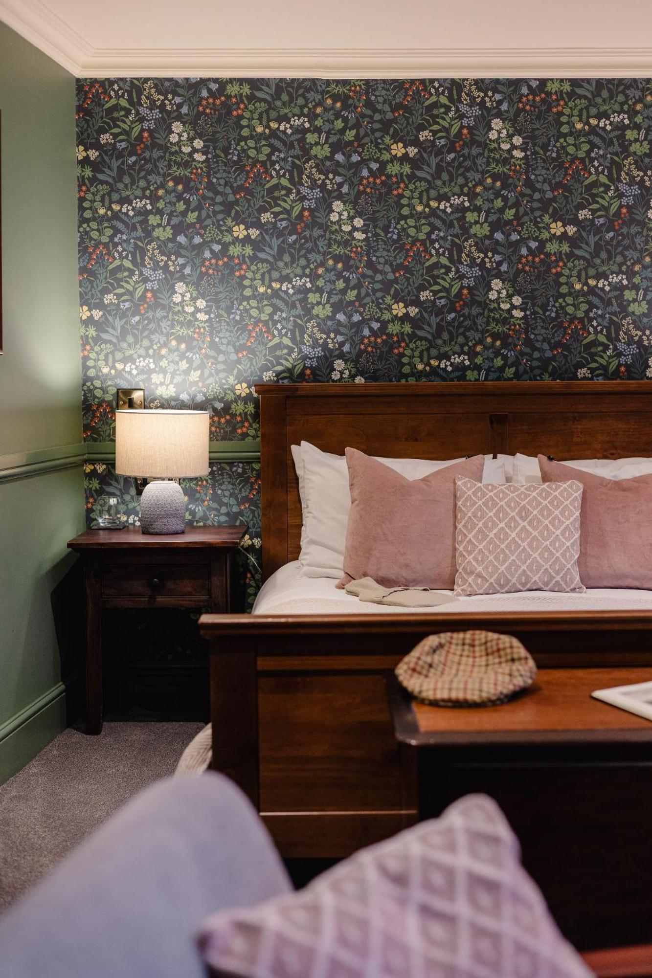 1. Weavers Guesthouse