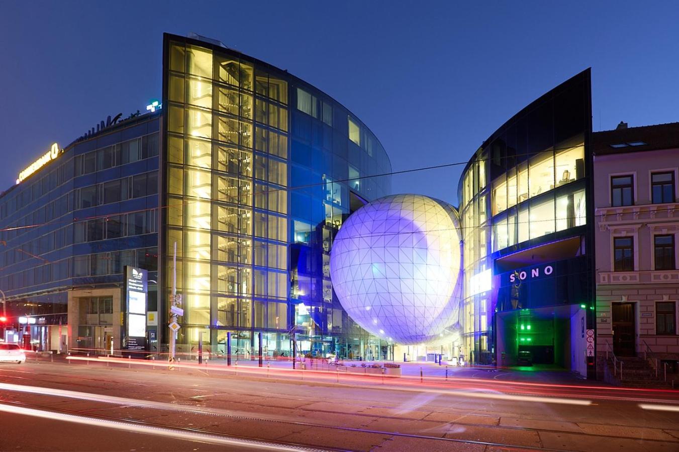 10. Sono Centrum