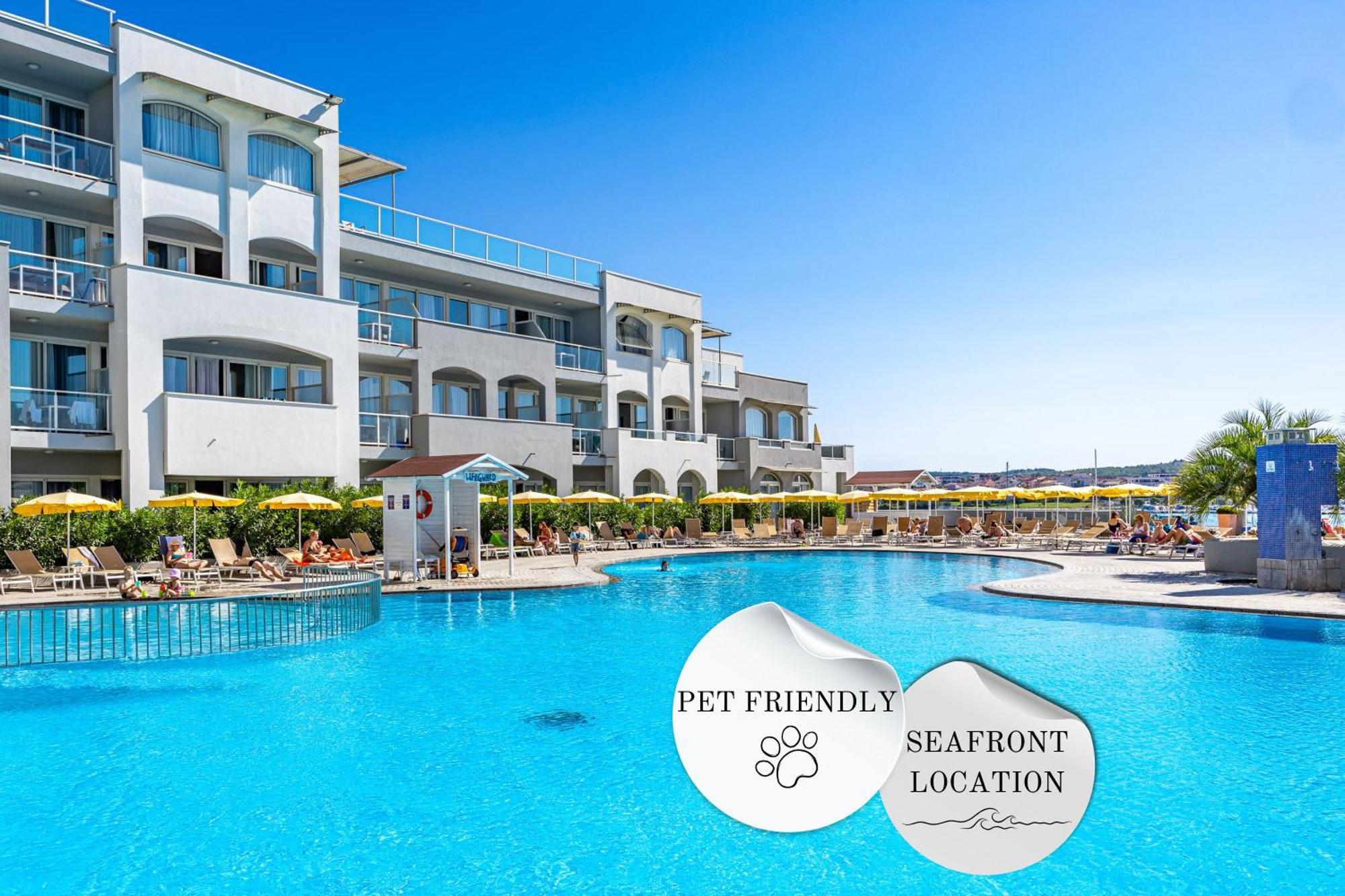 9. Del Mar Resort