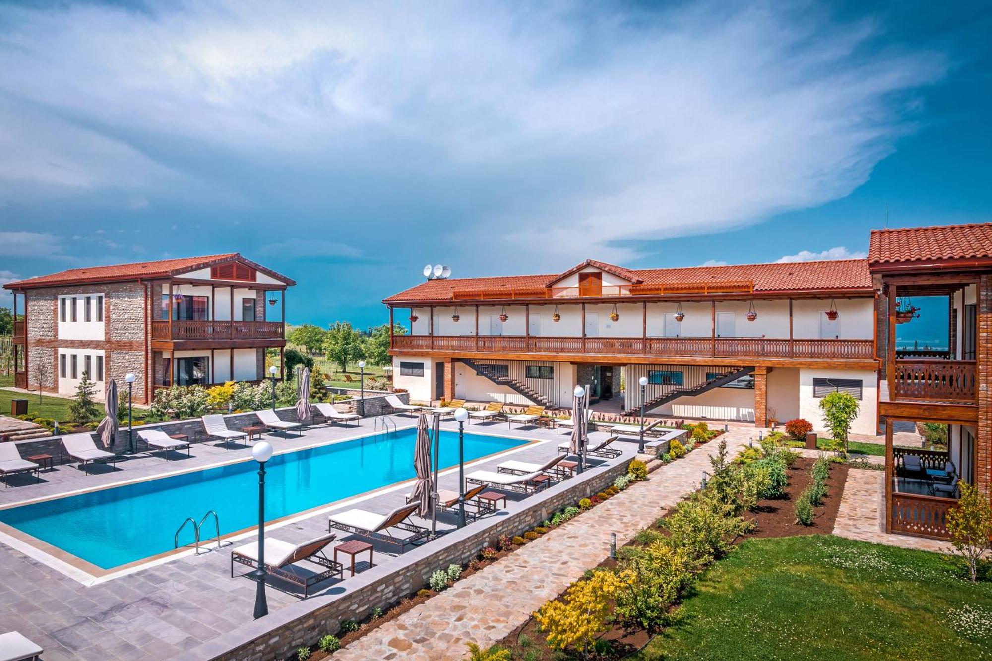 5. Chateau Mosmieri Resort