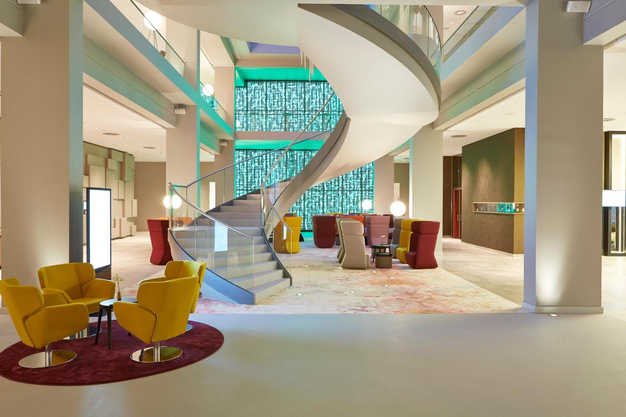 8. Steigenberger Hotel Am Kanzleramt