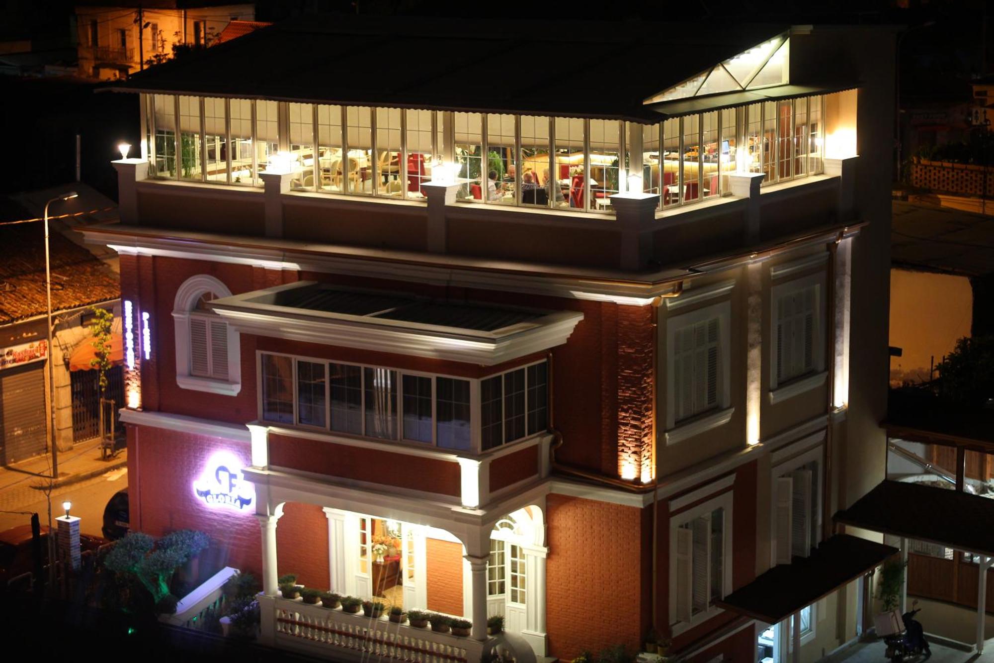 7. Hotel Boutique Gloria