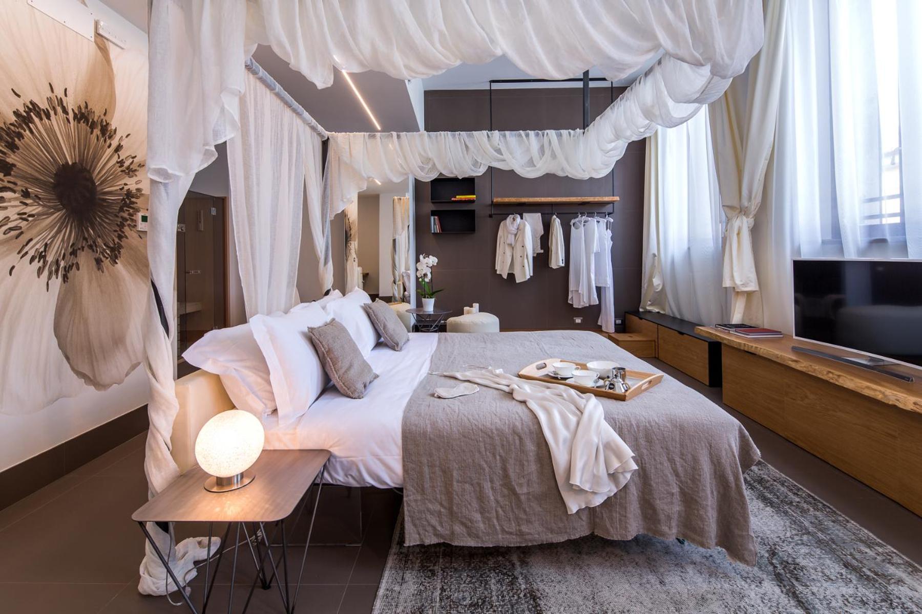 6. Mercatovecchio Luxury Suites