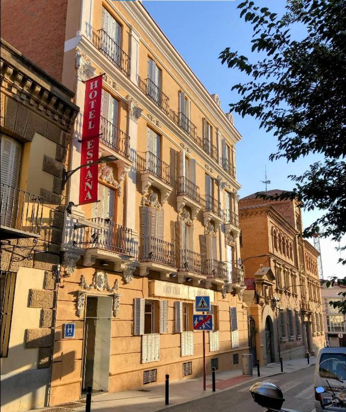 4. España