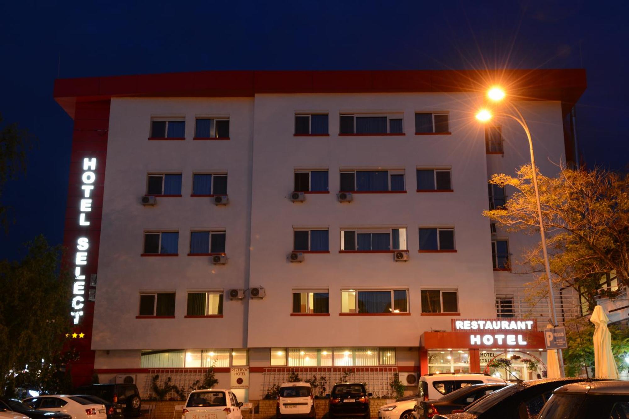 10. Hotel Select