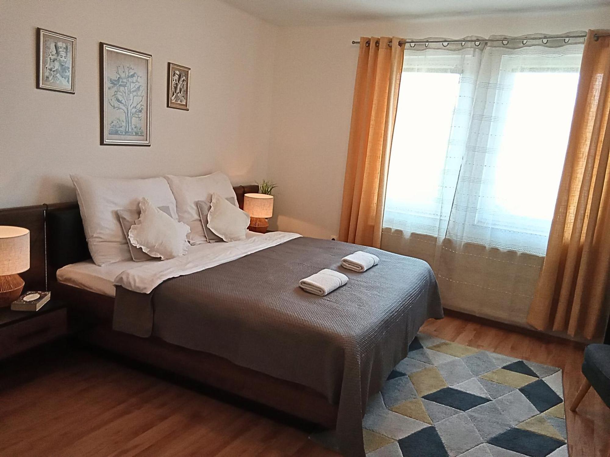 3. Aparthotel Orient