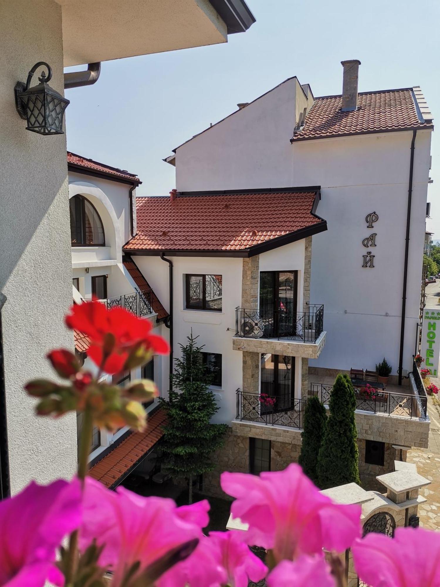 9. Hotel Rai Shumen