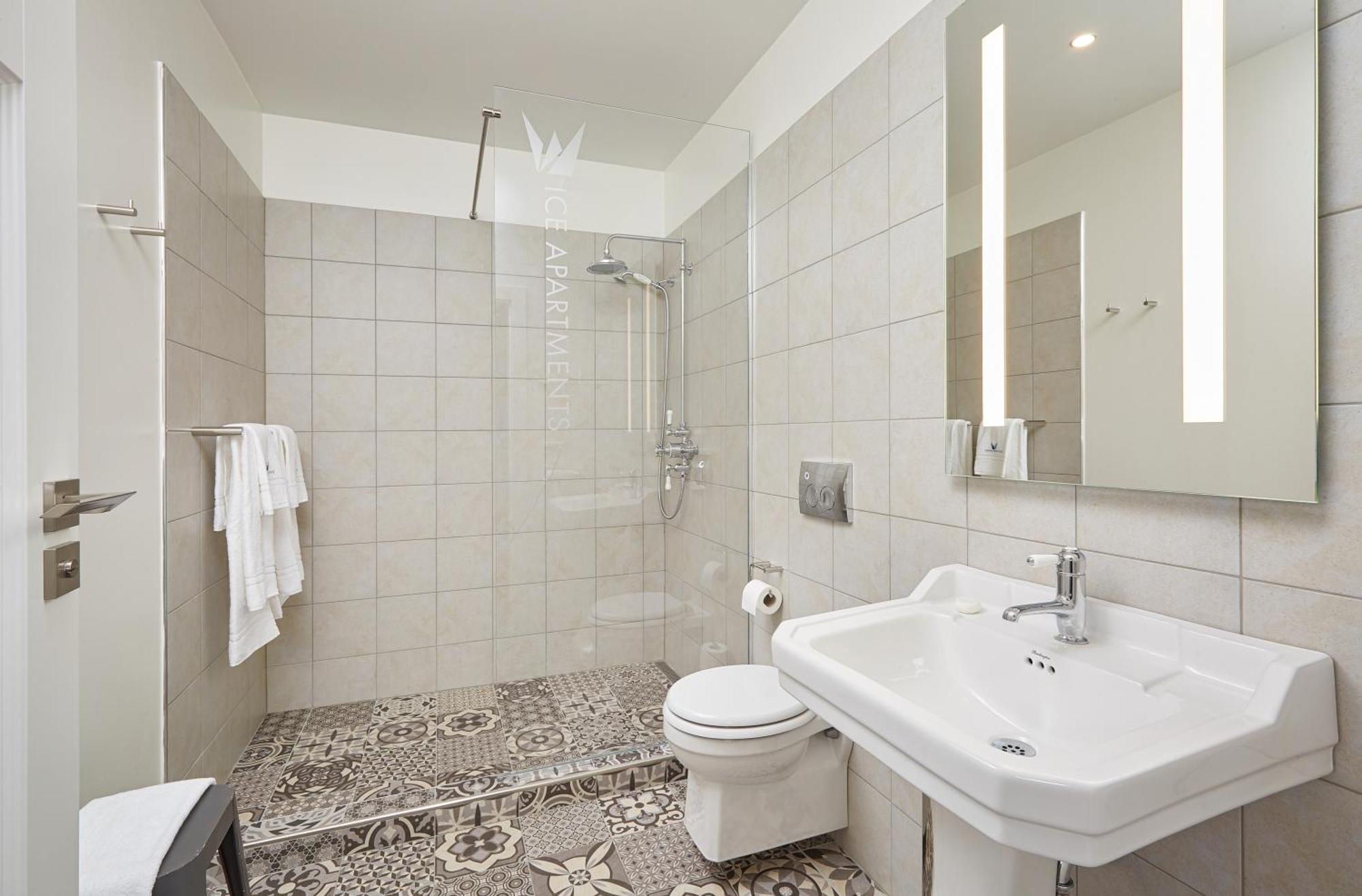 Ice Apartments Reykjavik by Heimaleiga | Best Price 2026 | Guide to Iceland - Icelandic Apartments With High Ceilings And On-Site Laundry