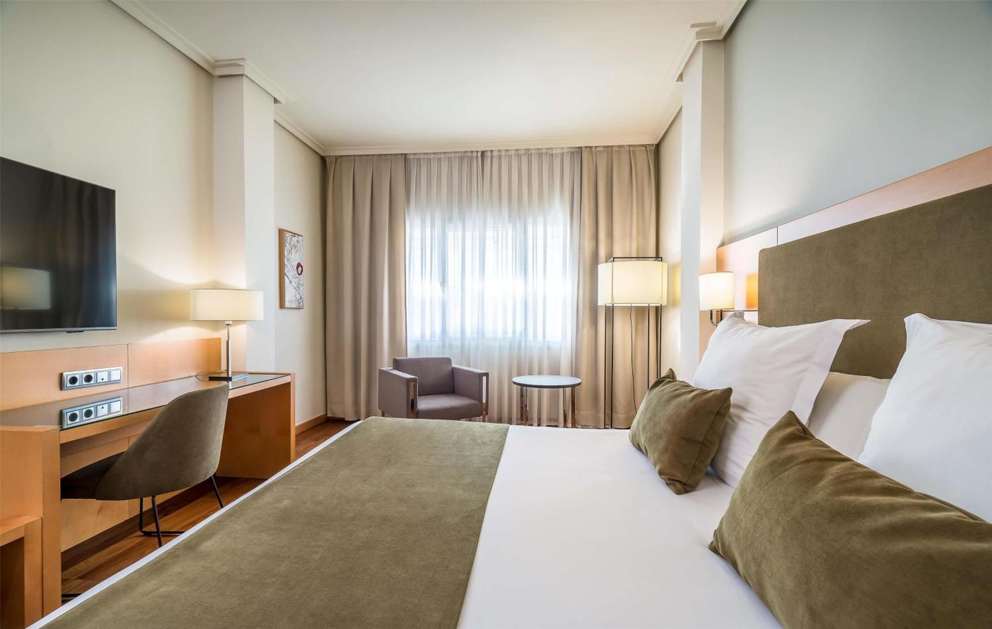 4. Barceló Murcia Siete Coronas