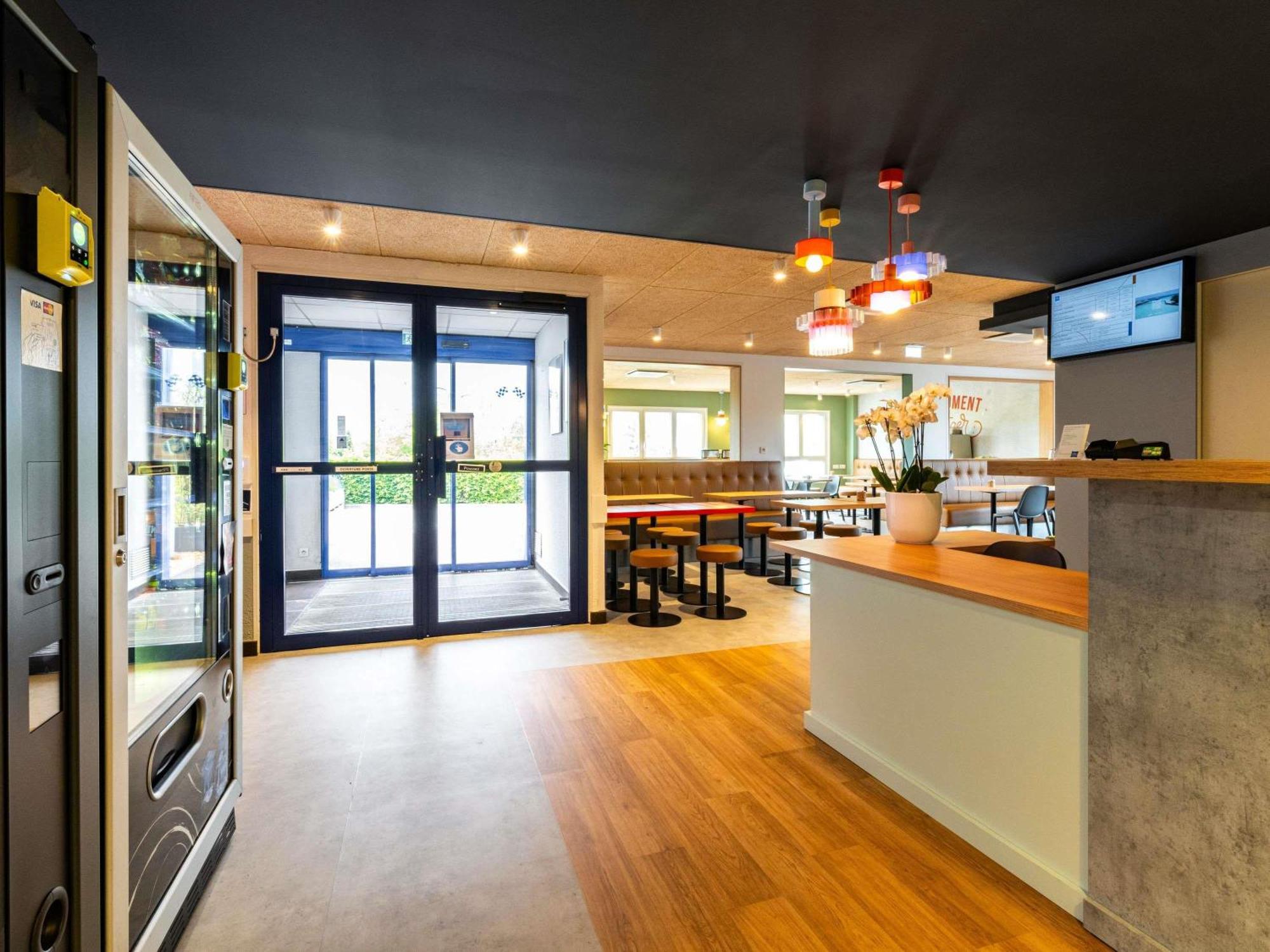 Top 10 Places To Stay in Reims