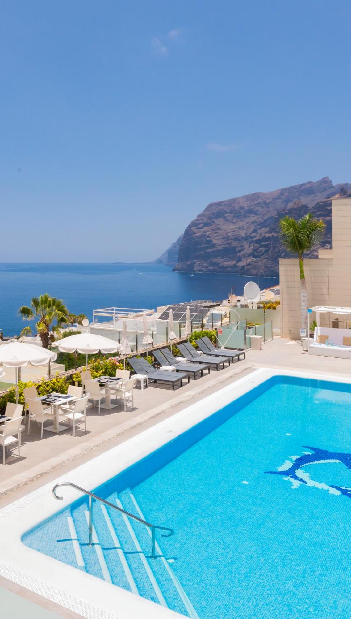 1. Klayman Diamond Aparthotel